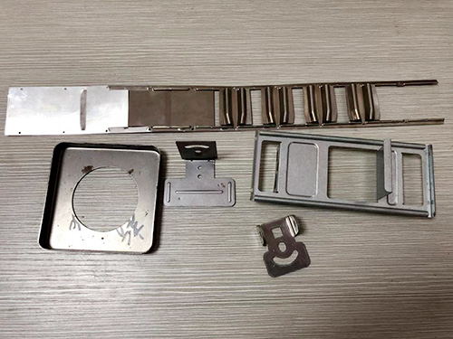 模具出来的产品